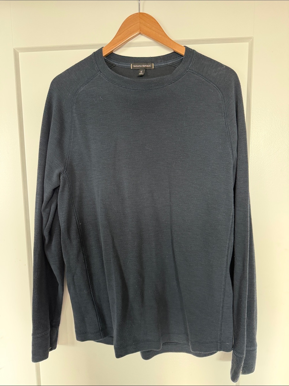Banana Republic Men's Crewneck Sweater — Navy